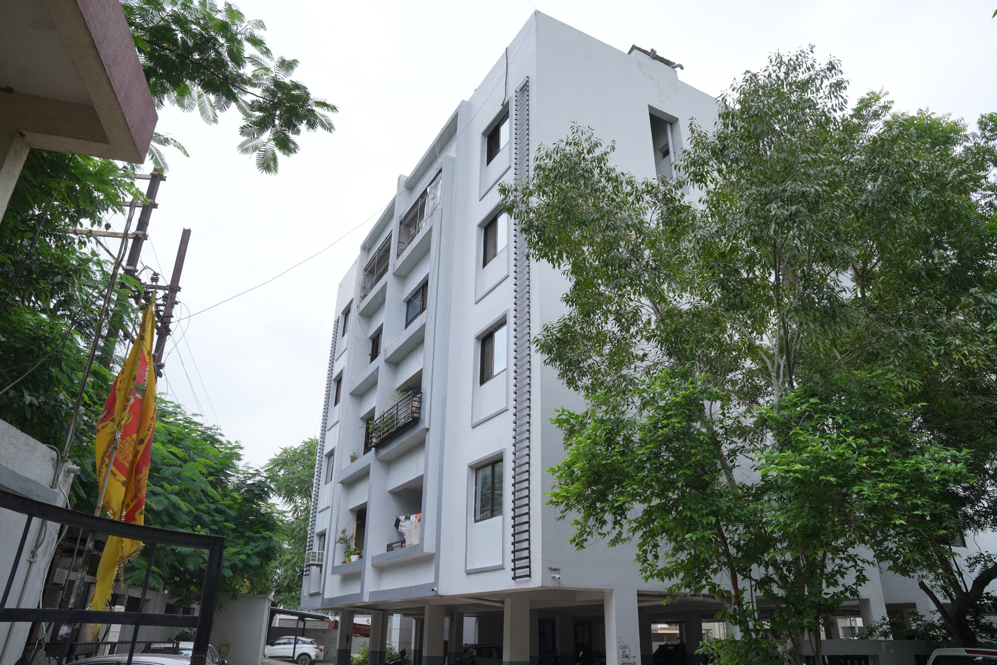 Shiva Heights — Main exterior